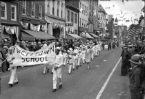 Welltown School in Apple Blossom Children's Parade